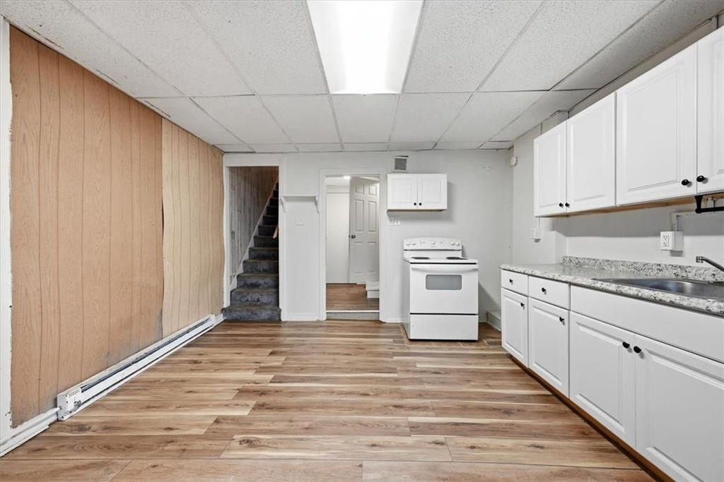 395 W Allen - Photo 7