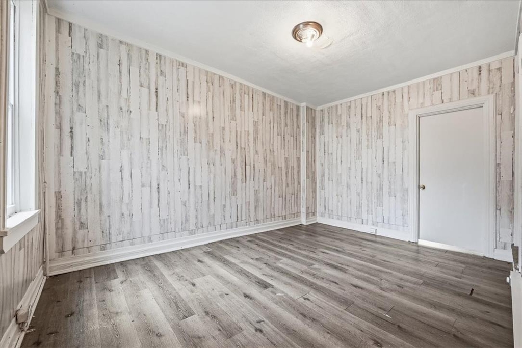 395 W Allen - Photo 11
