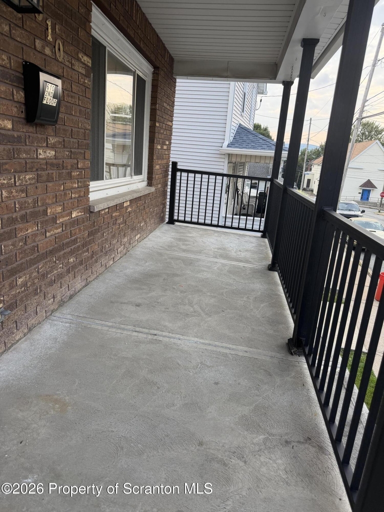 610 Cooney Street - Photo 1