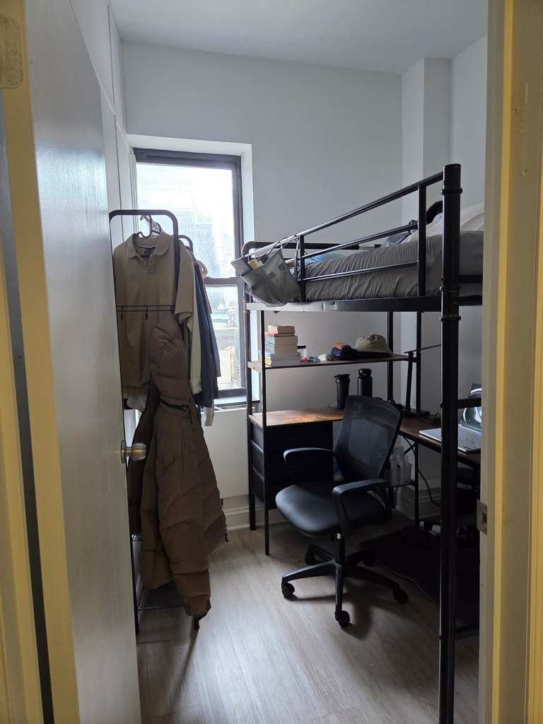 50 West 34th Street - Photo 0