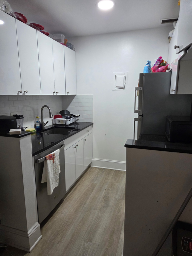 50 West 34th Street - Photo 2