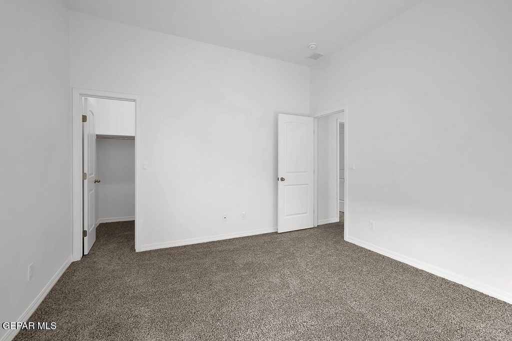 14325 Steve Joyce Parkway - Photo 11