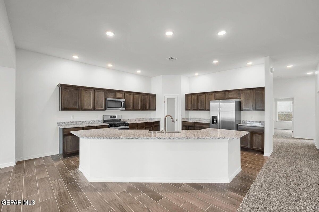 14325 Steve Joyce Parkway - Photo 7