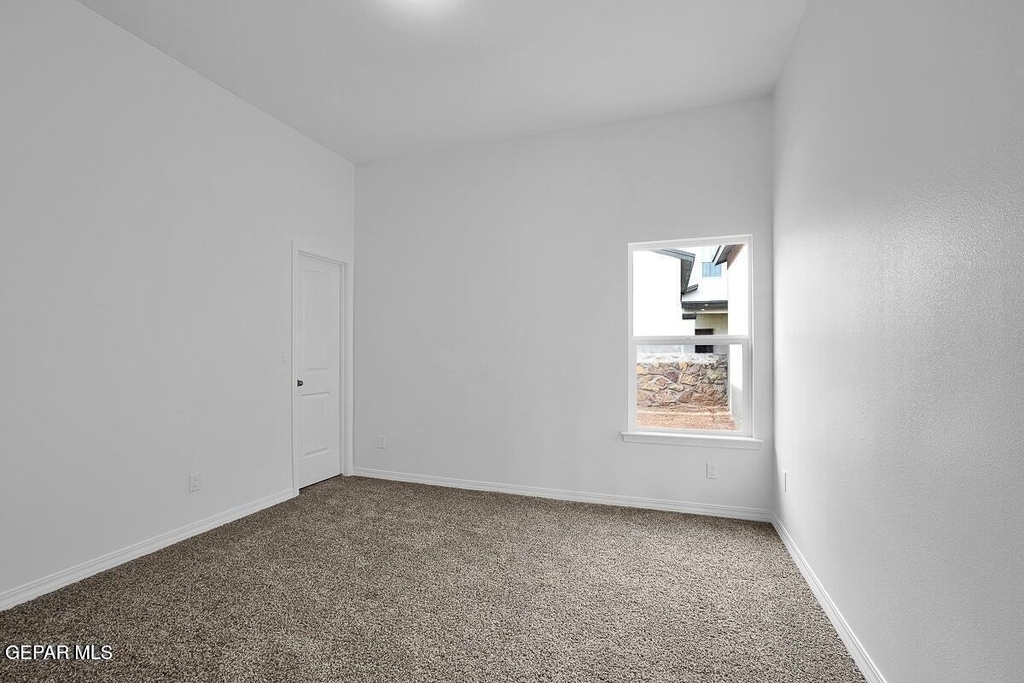14325 Steve Joyce Parkway - Photo 9