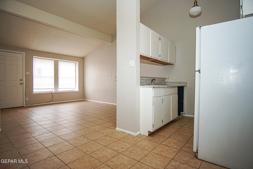10007 Caribou Drive - Photo 5