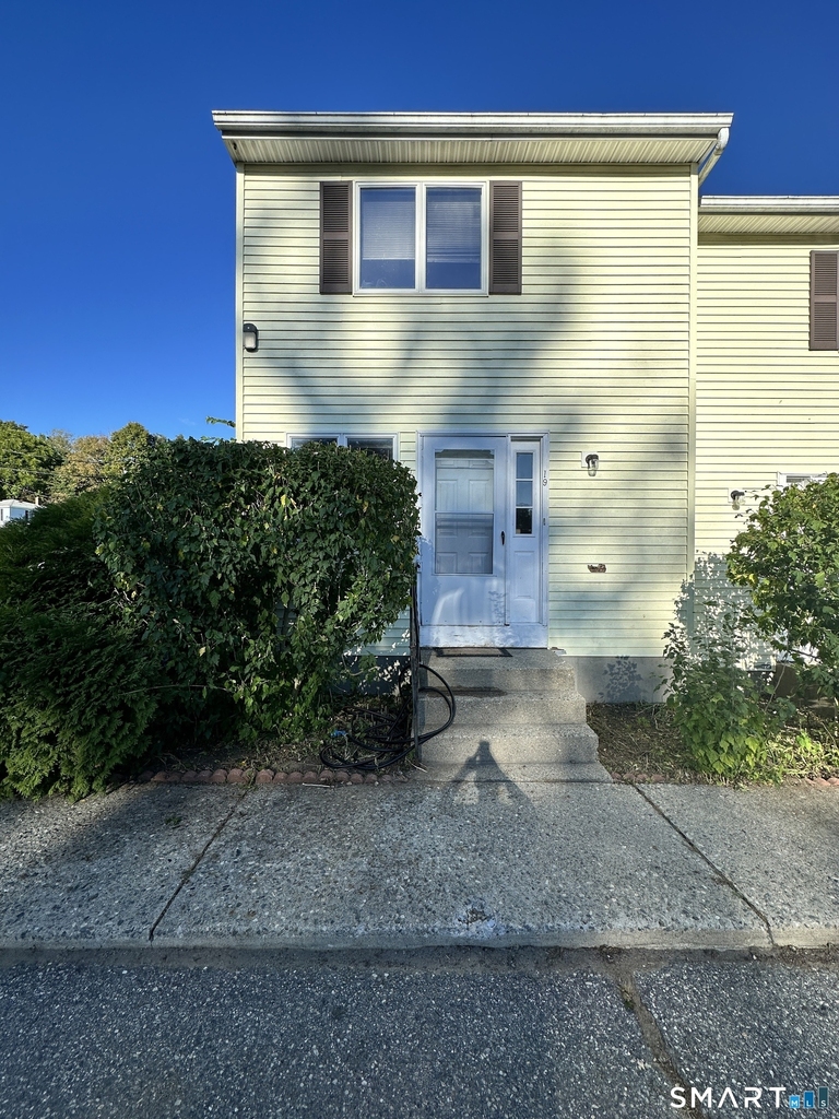 21 Gallup Street - Photo 0