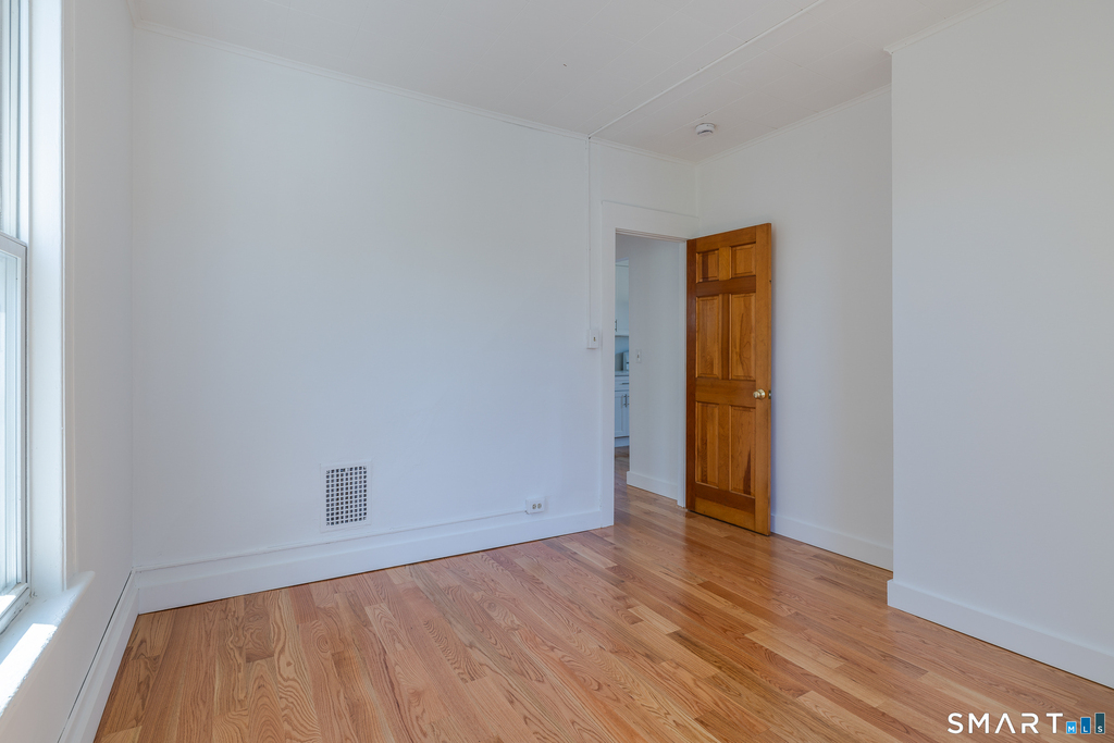 74 Harbor Avenue - Photo 13