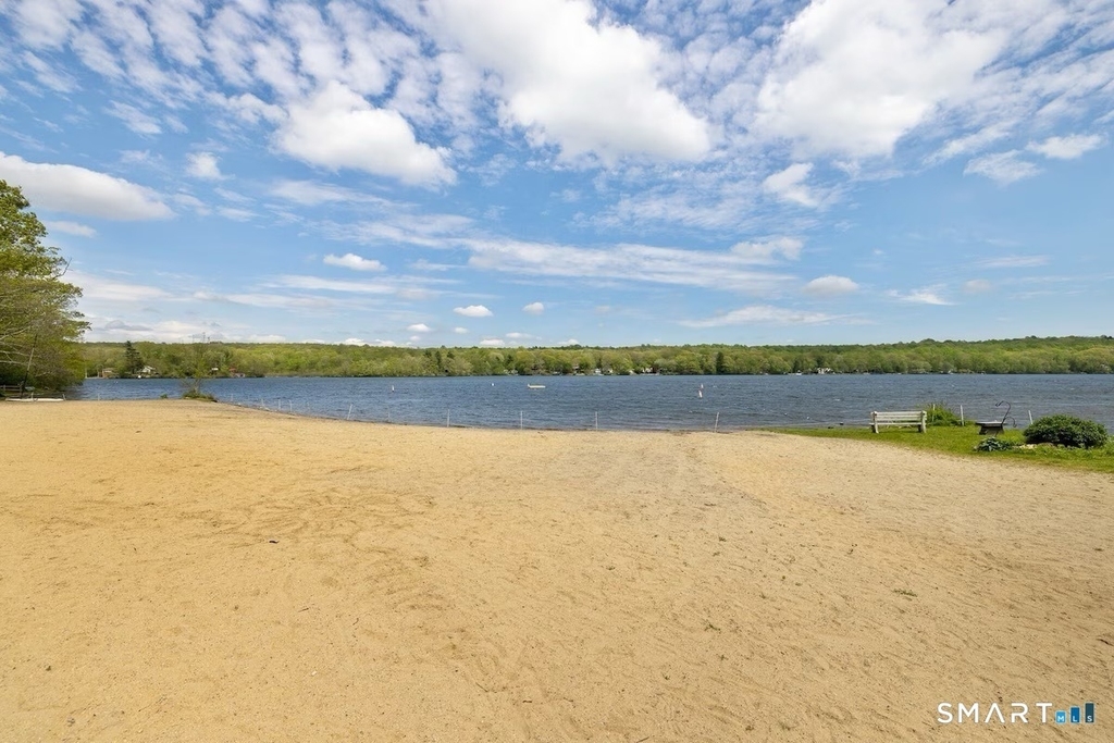76 Ridgewood Road - Photo 7