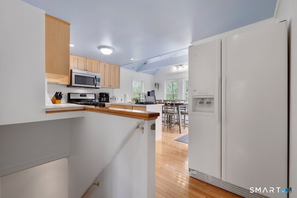 76 Ridgewood Road - Photo 14