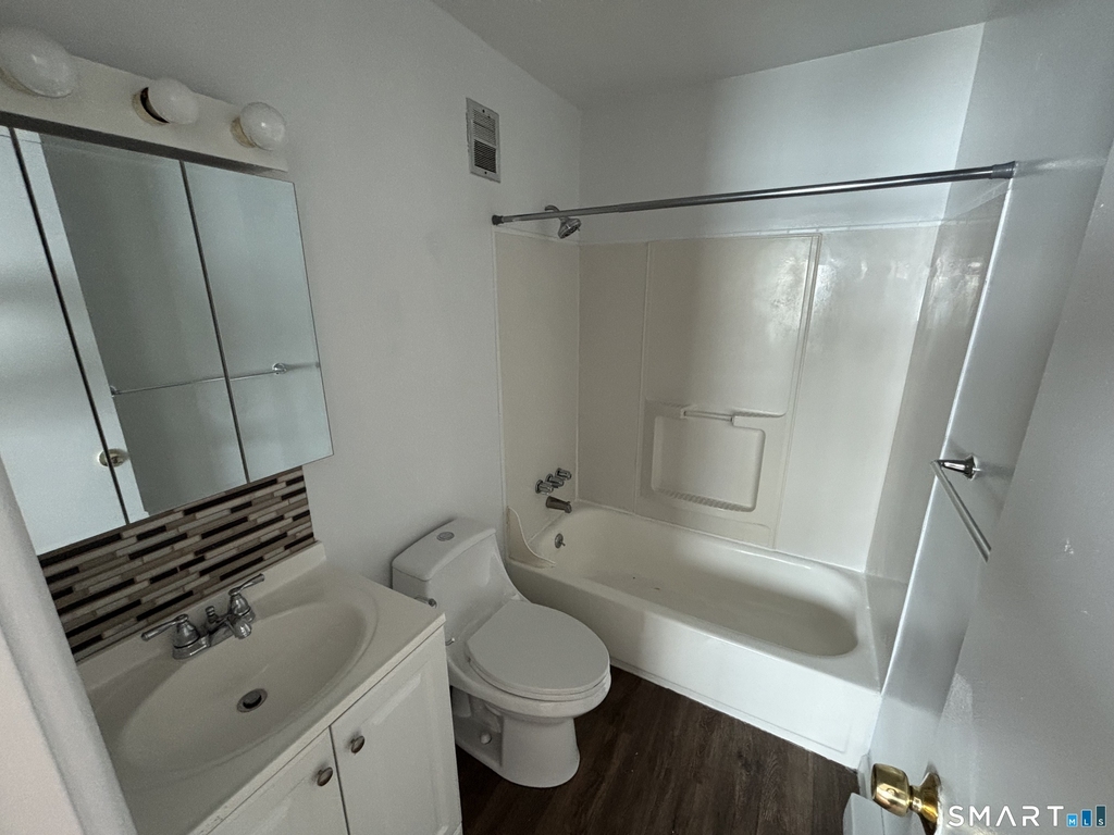 17 Ferris Avenue - Photo 7