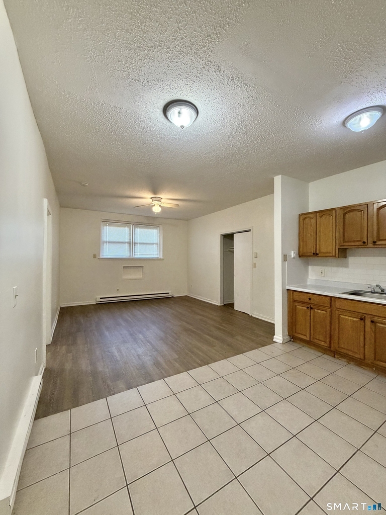457 Whalley Avenue - Photo 1