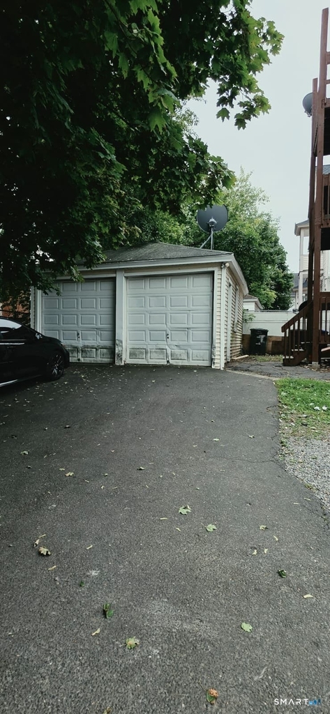 1455 North Avenue - Photo 33