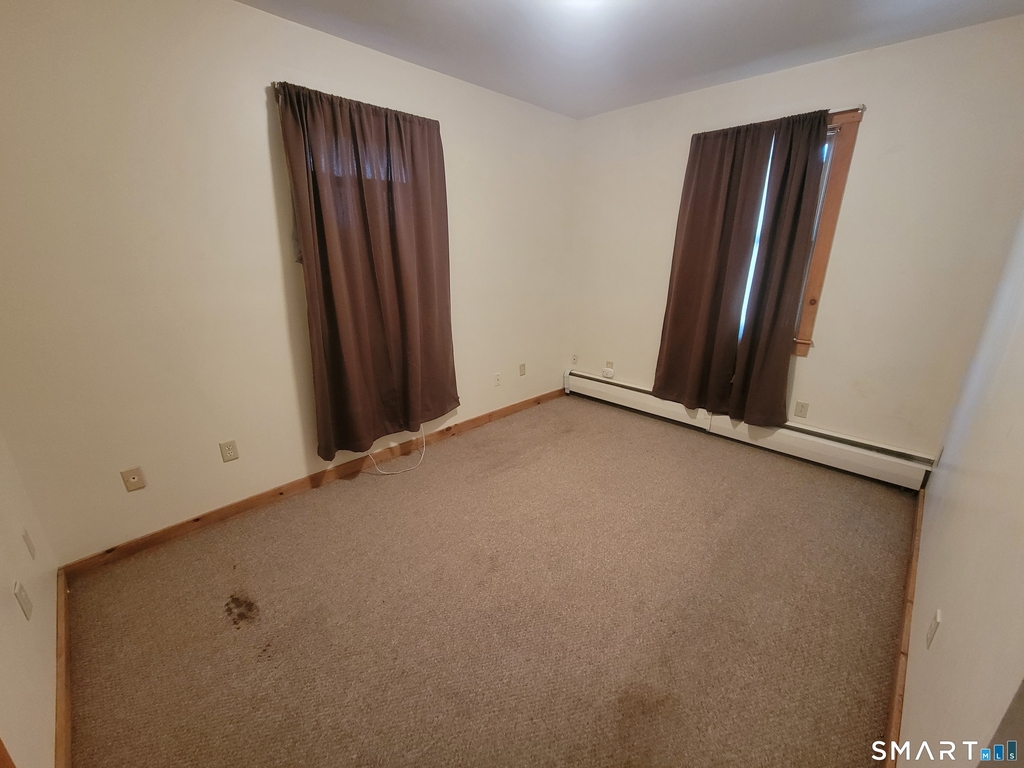 366 Hartford Pike - Photo 7
