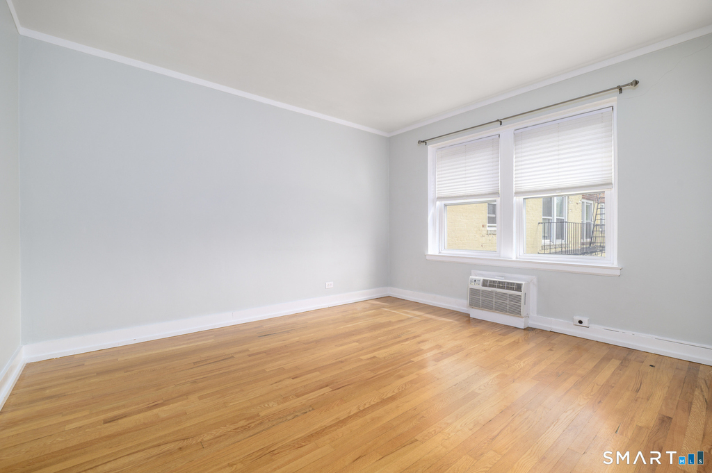 136 Woodside Green - Photo 13