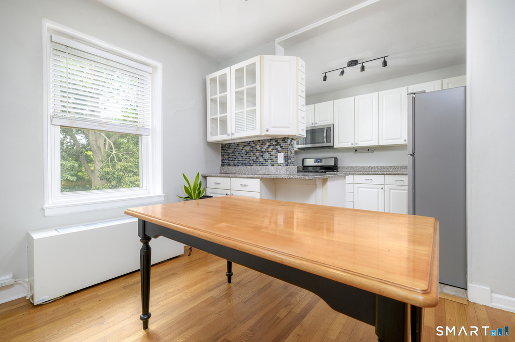 136 Woodside Green - Photo 5