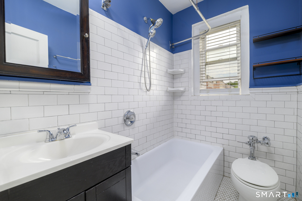 136 Woodside Green - Photo 12