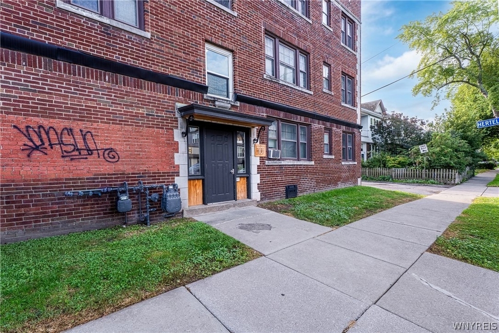 1225 Hertel Avenue - Photo 30