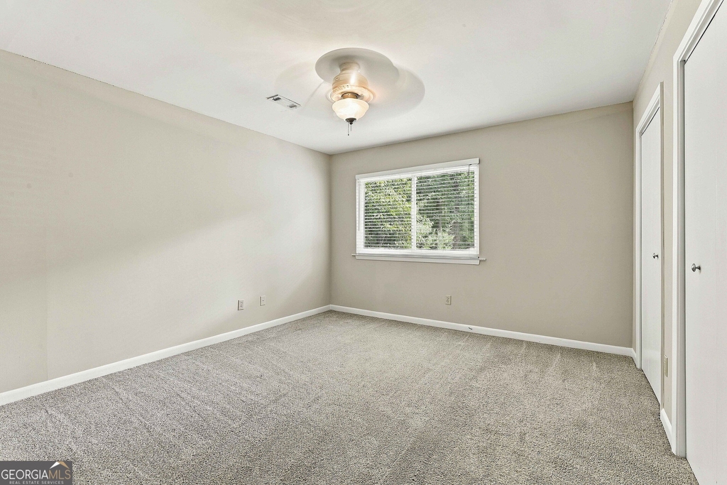 126 Pheasant Ridge - Photo 16