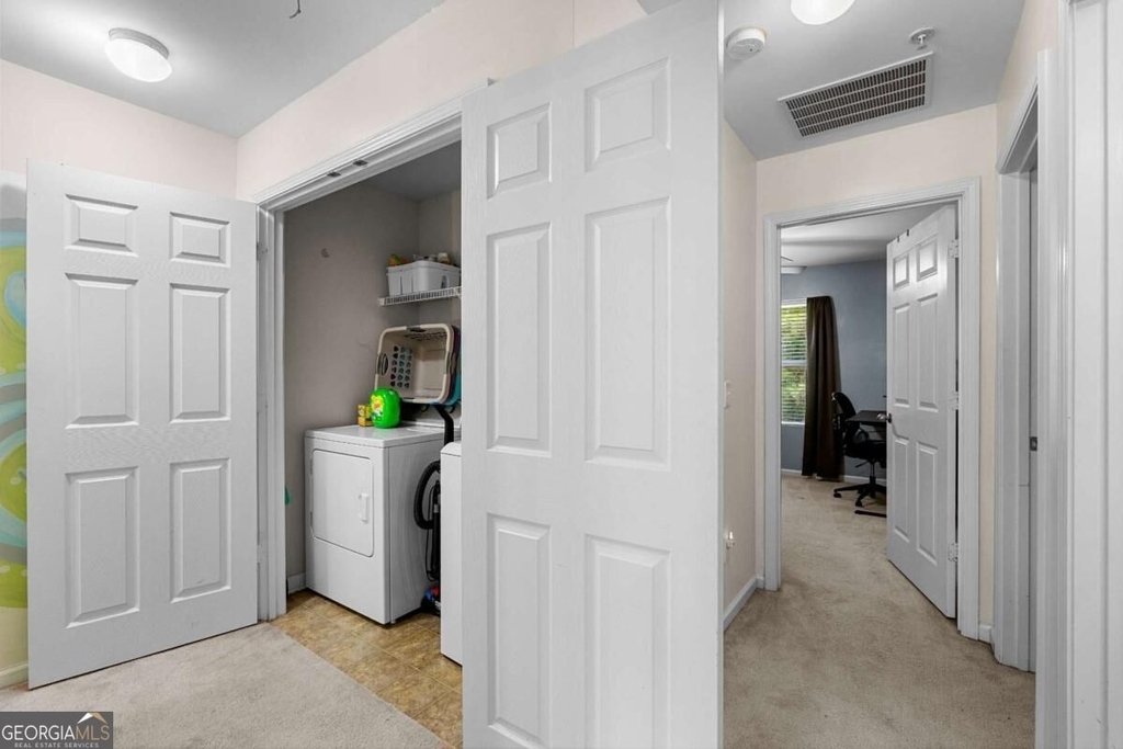 143 Granite Way - Photo 18