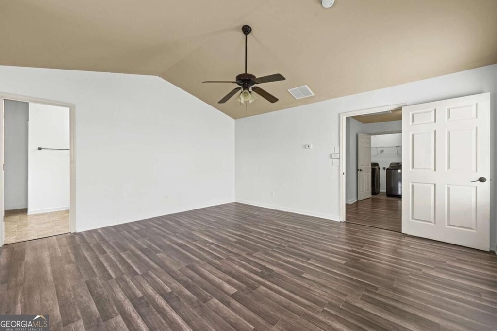 578 Hardy Water Drive - Photo 18
