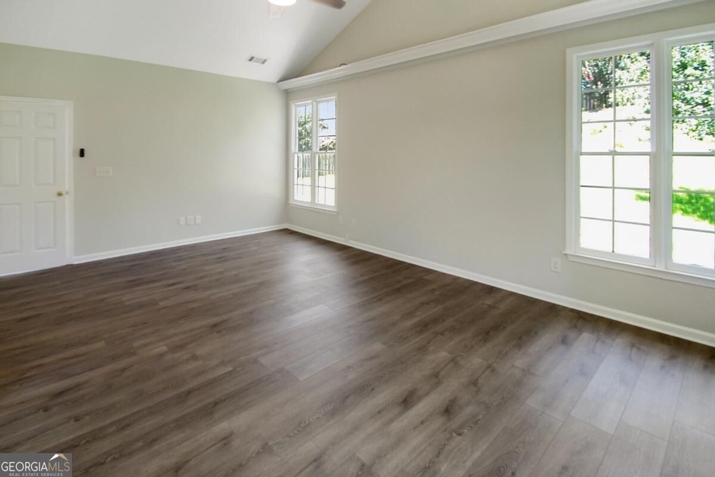 258 Brookcliff Drive - Photo 16