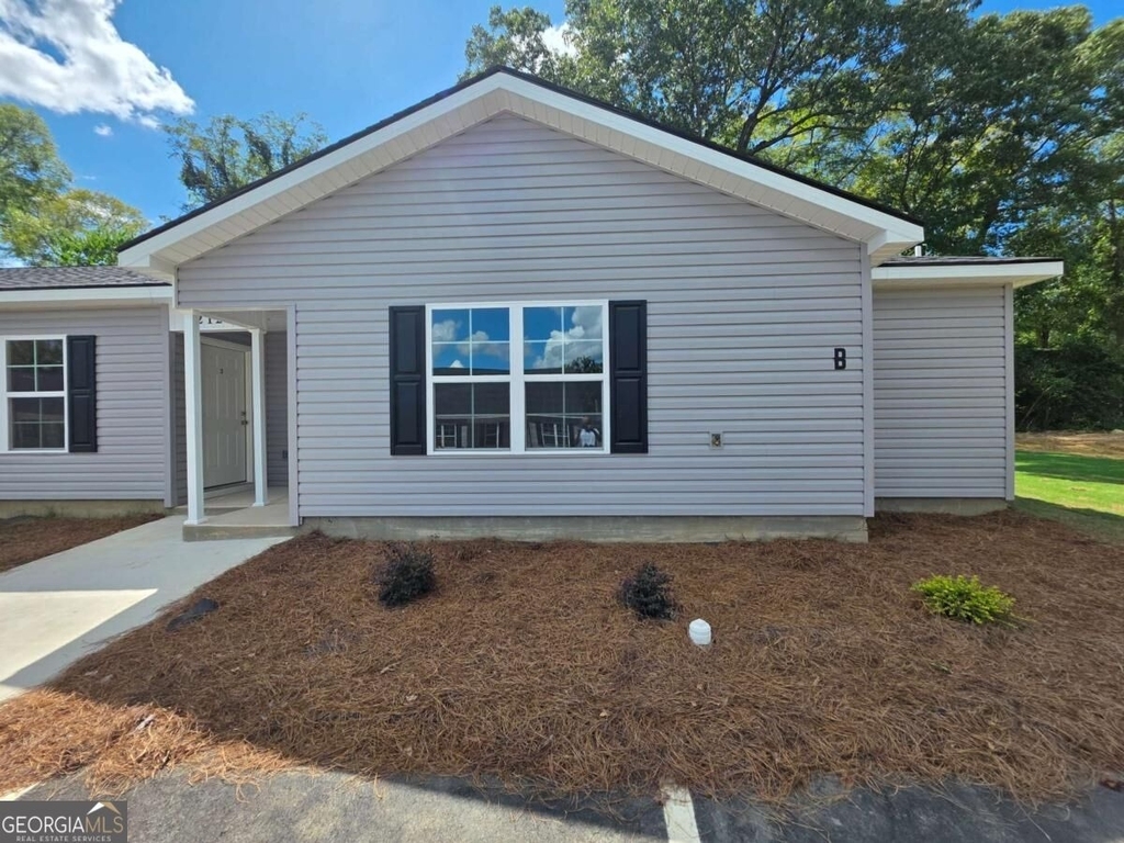 212b Tabor Drive - Photo 0