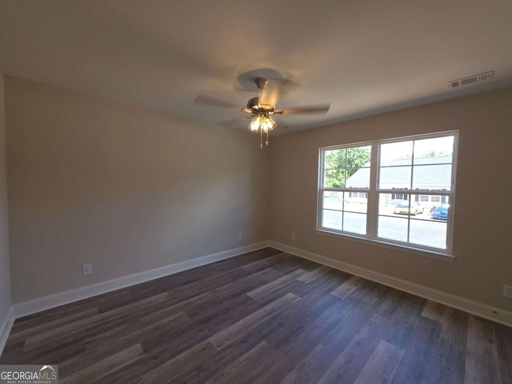 212b Tabor Drive - Photo 4