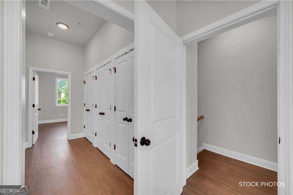 1058 Homestead Way Street - Photo 13