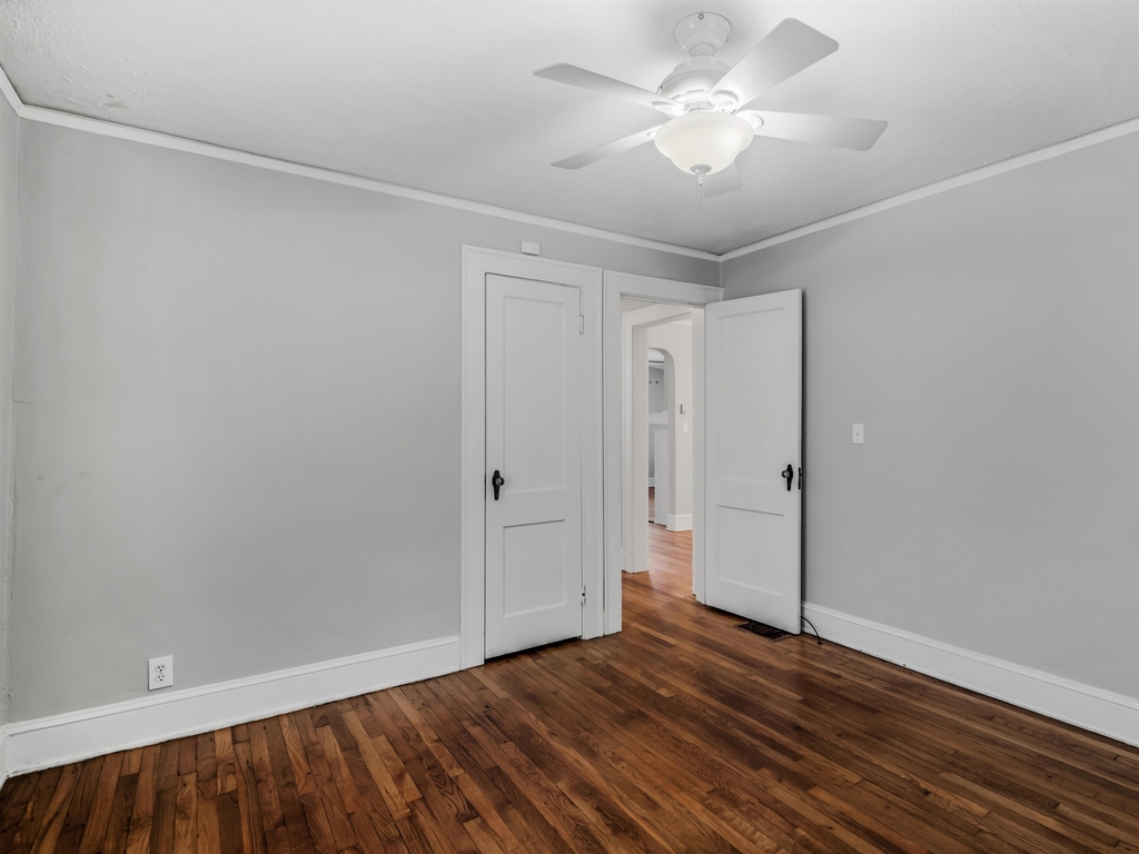 1724 Virginia Avenue - Photo 4