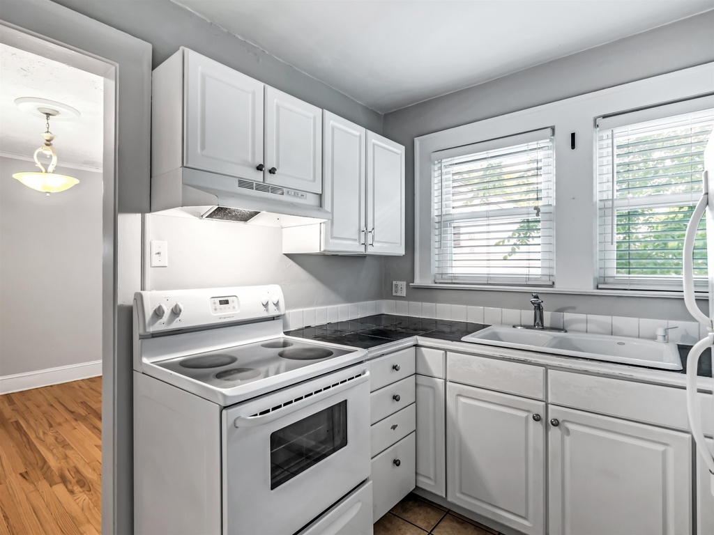 1724 Virginia Avenue - Photo 10