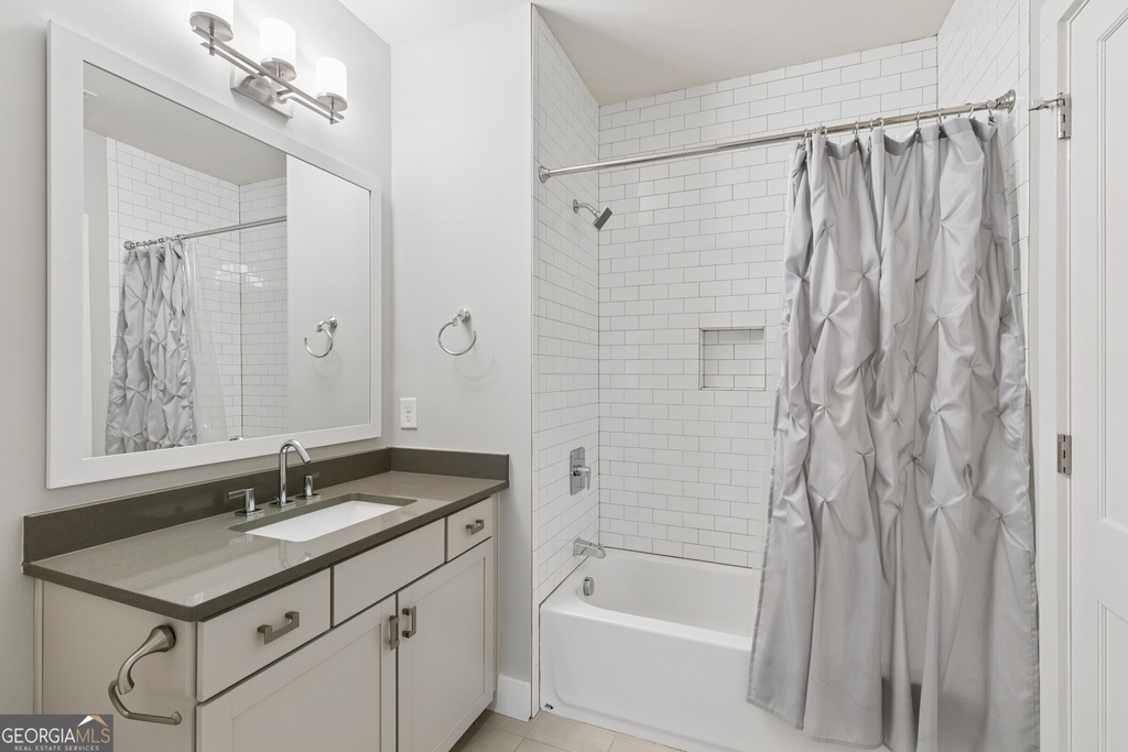 2974 Hermance Drive Ne - Photo 40