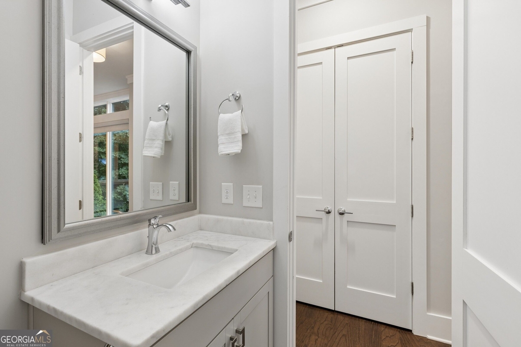 2974 Hermance Drive Ne - Photo 4