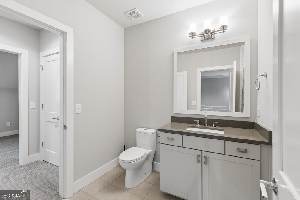2974 Hermance Drive Ne - Photo 39