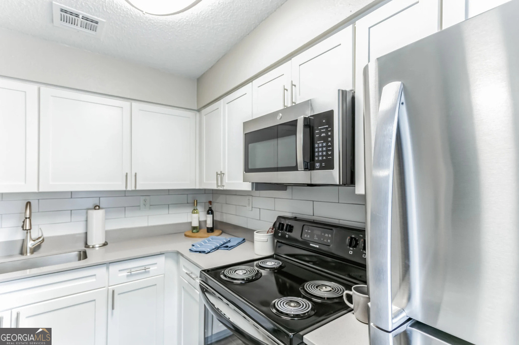 1067 Pitts Road - Photo 0