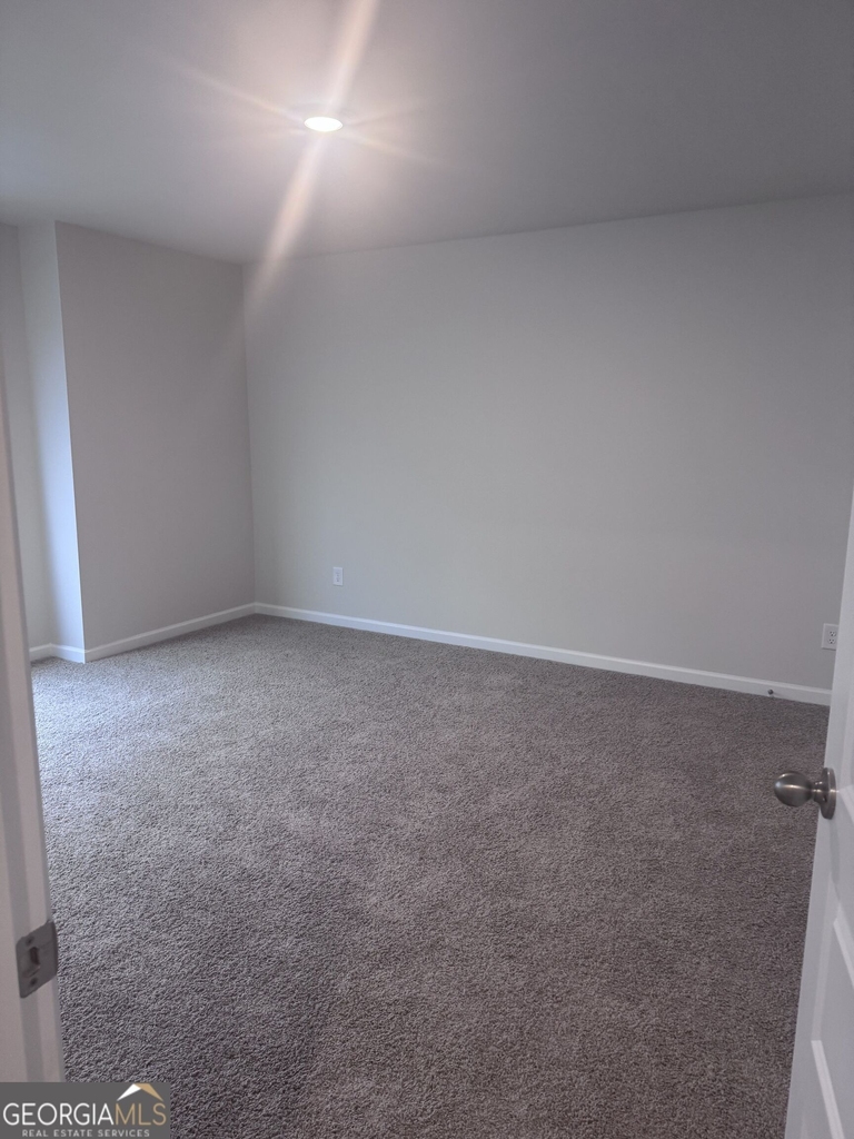61 Weymouth Drive - Photo 7
