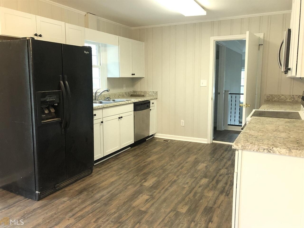 336 Whitehead Road - Photo 1