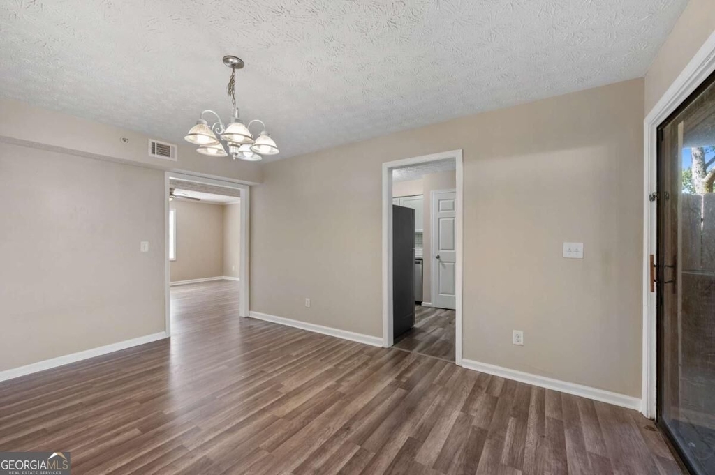 375 Winding River Drive - Photo 5