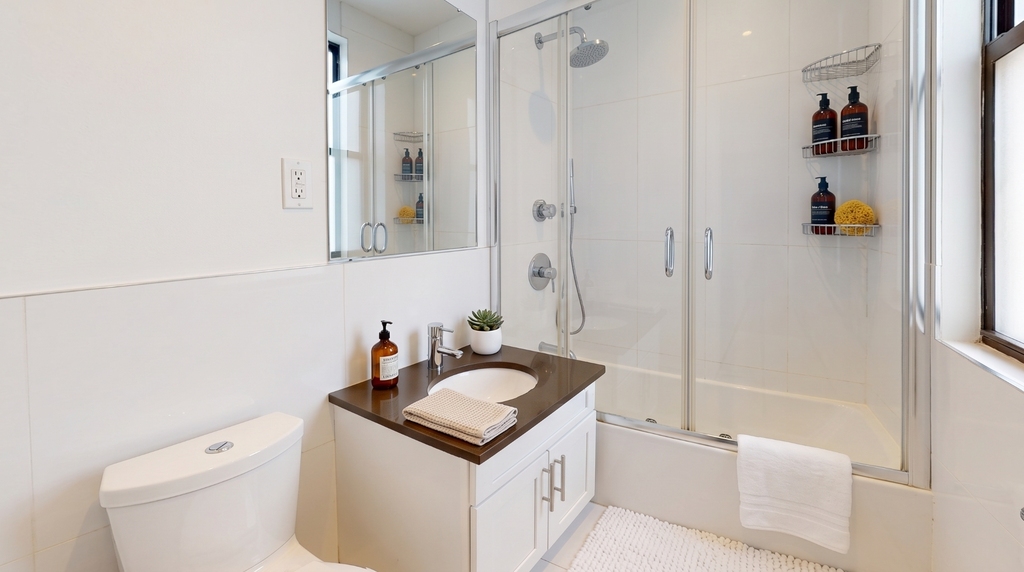 501 West 110th Street - Photo 4