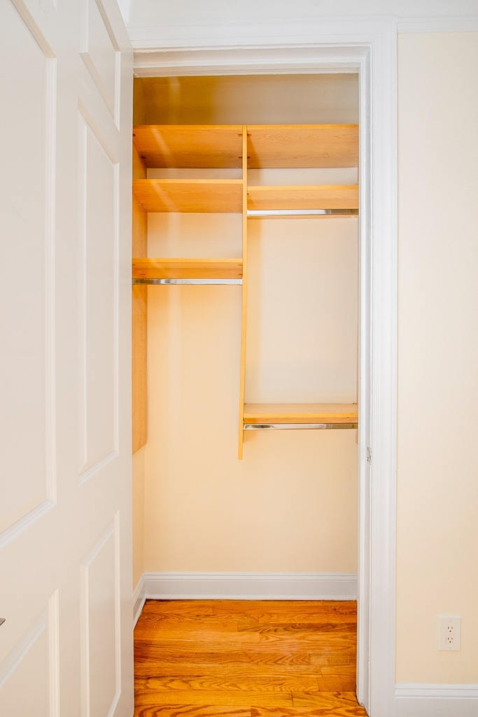 117 West 13th Street - Photo 4