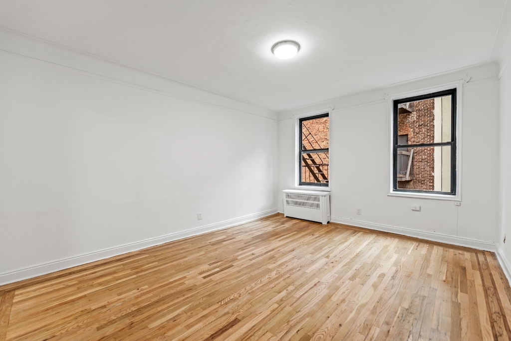 210 East 68th Street - Photo 2