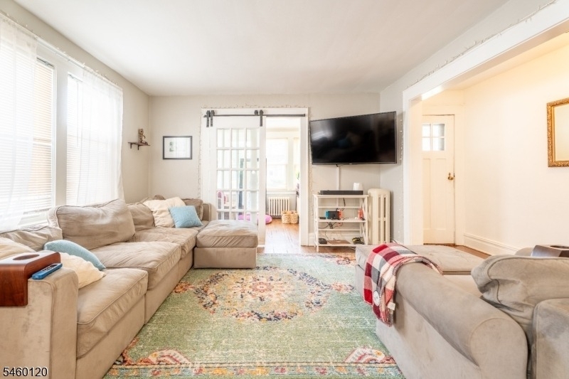 10 Marshall St - Photo 8
