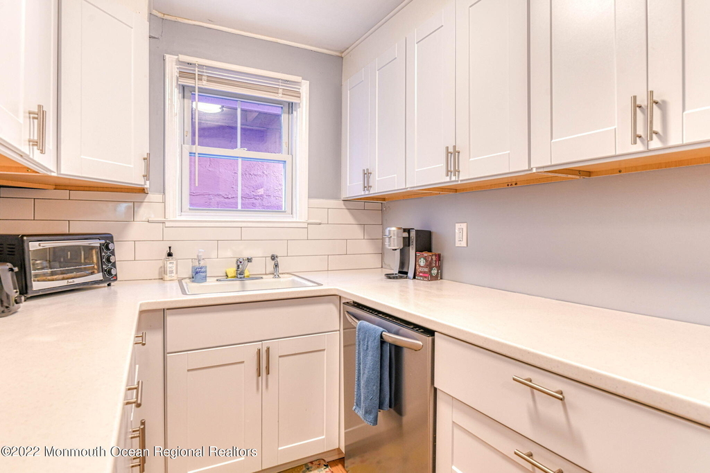 21 Embury Avenue - Photo 12