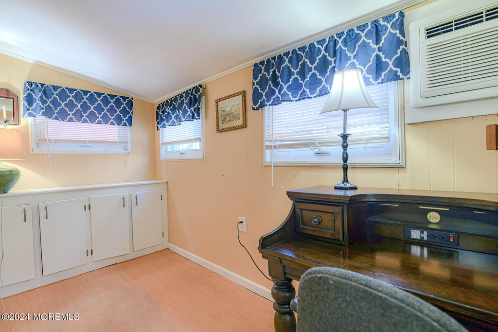 21 Embury Avenue - Photo 16