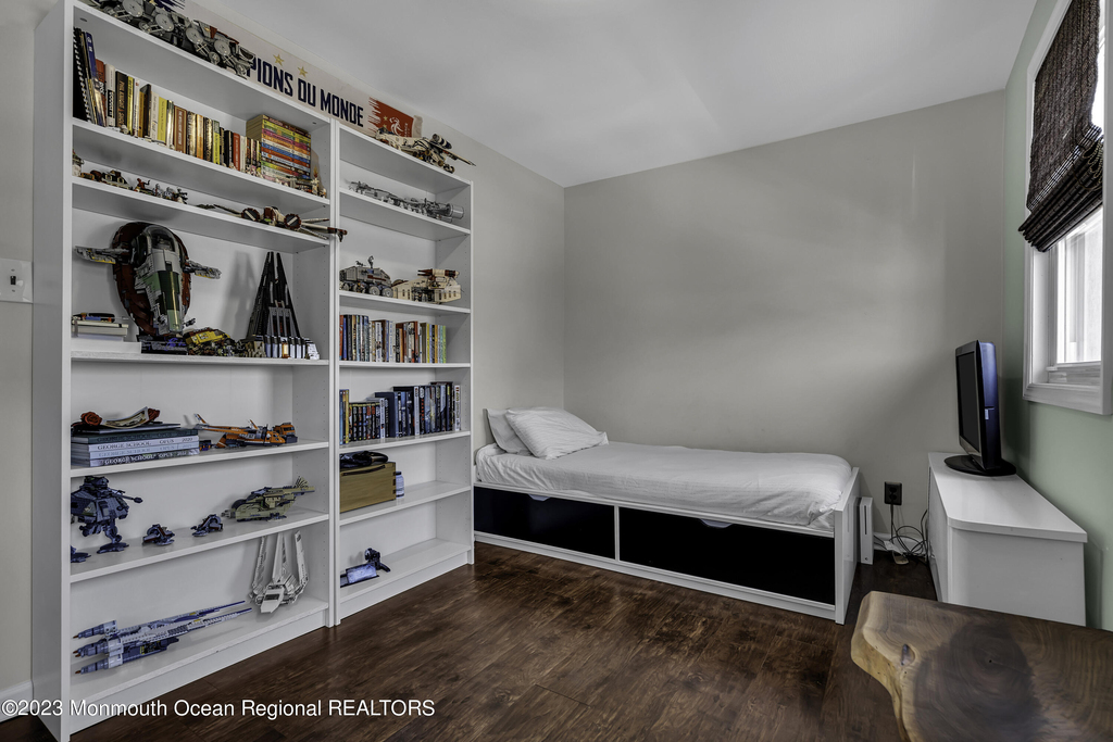 611 Park Place Avenue - Photo 24