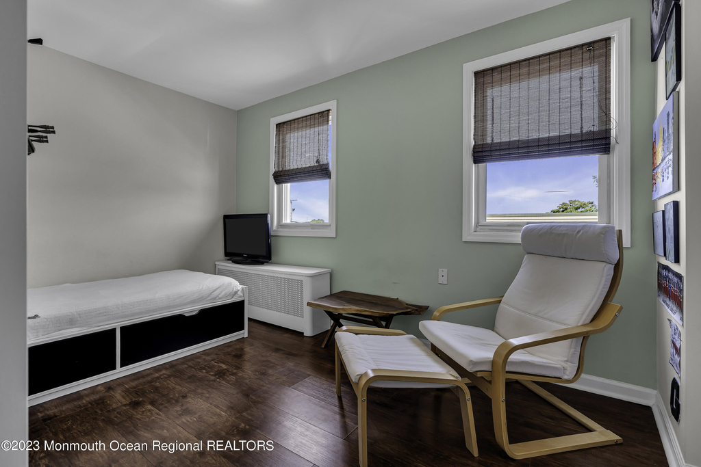 611 Park Place Avenue - Photo 23
