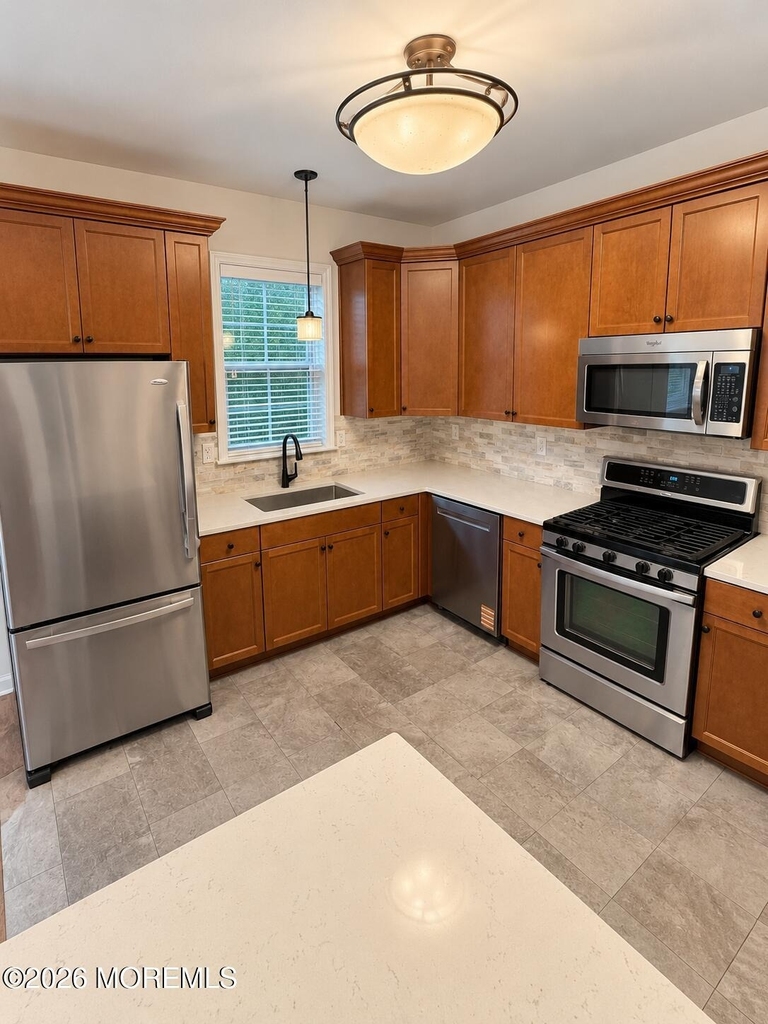 514 Sloan Court - Photo 13