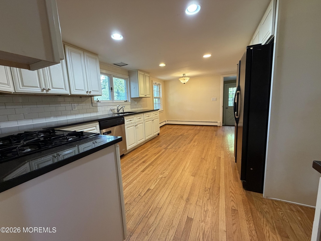 169 Kings Highway - Photo 3