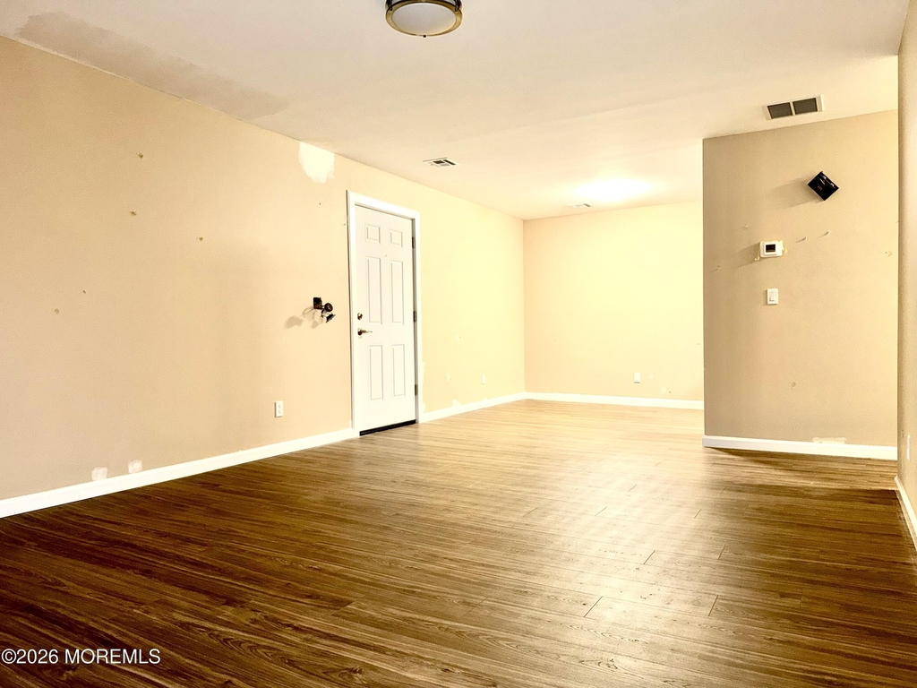 231 Atlantic Street - Photo 5