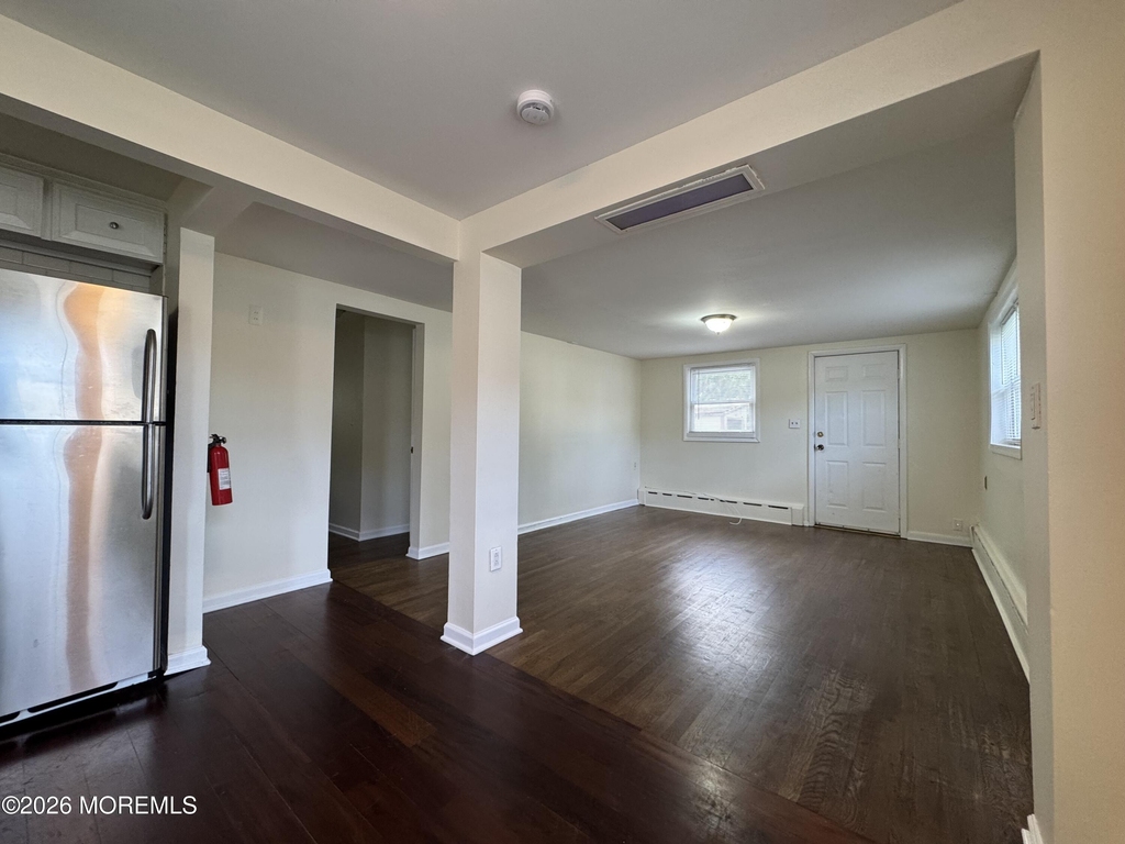 410 2nd Avenue - Photo 2