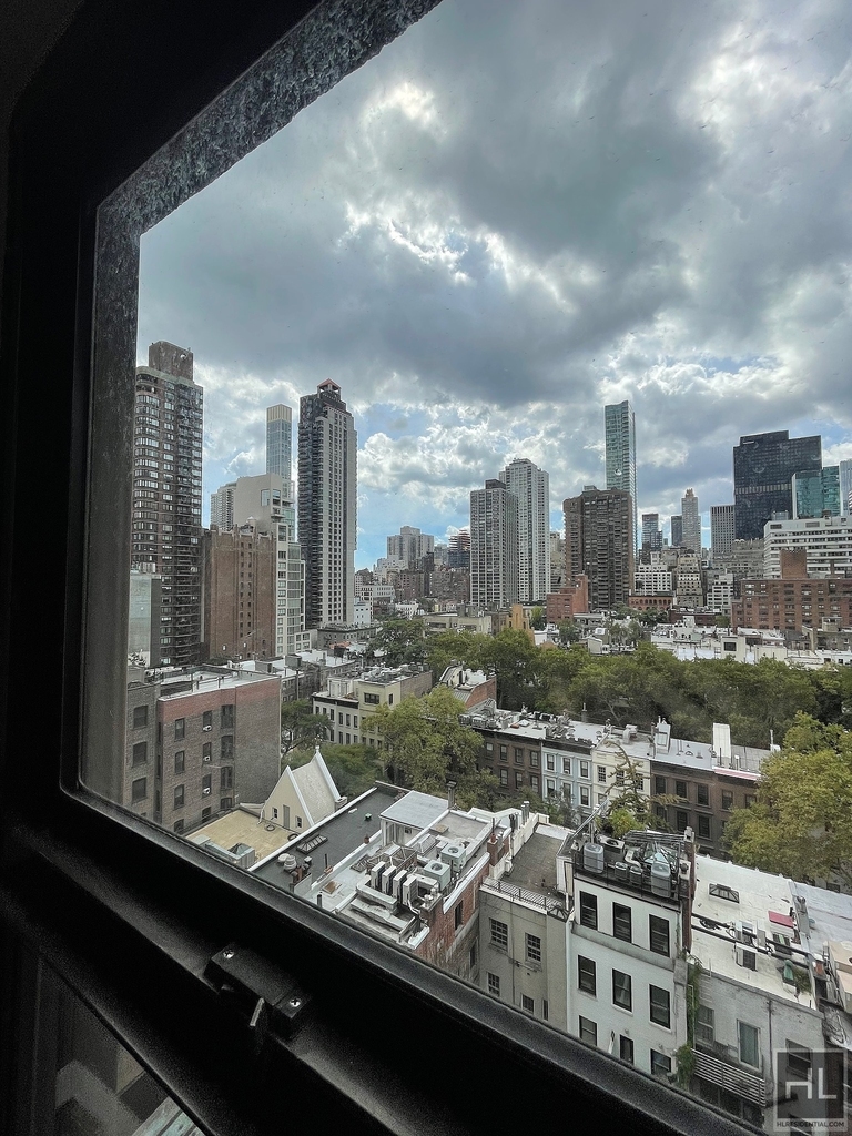 East 63 Street - Photo 22